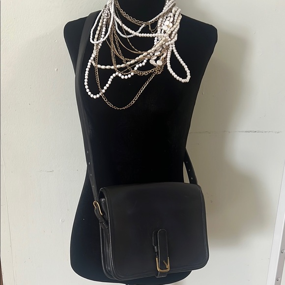 COACH SADDLE POUCH ELEGANT  BLACK‎ LEATHER CROSSBODY BAG - Picture 1 of 15